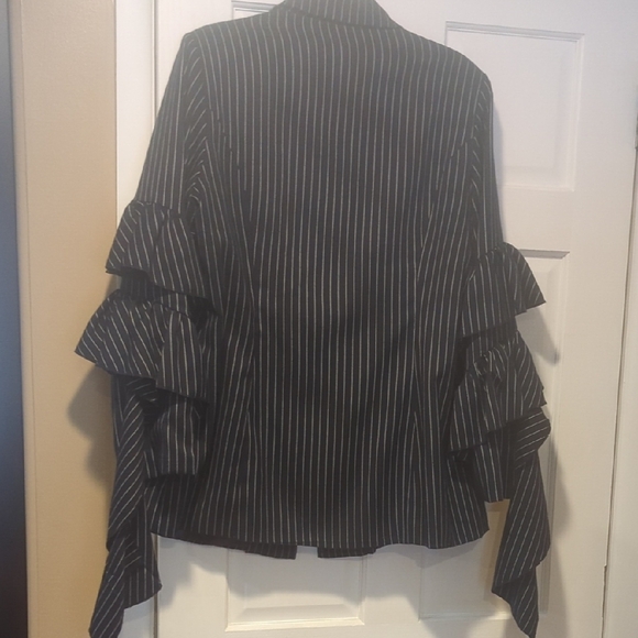 Unique 21 Black Striped Women's Blazer with Ruffle Detail - Picture 3 of 6